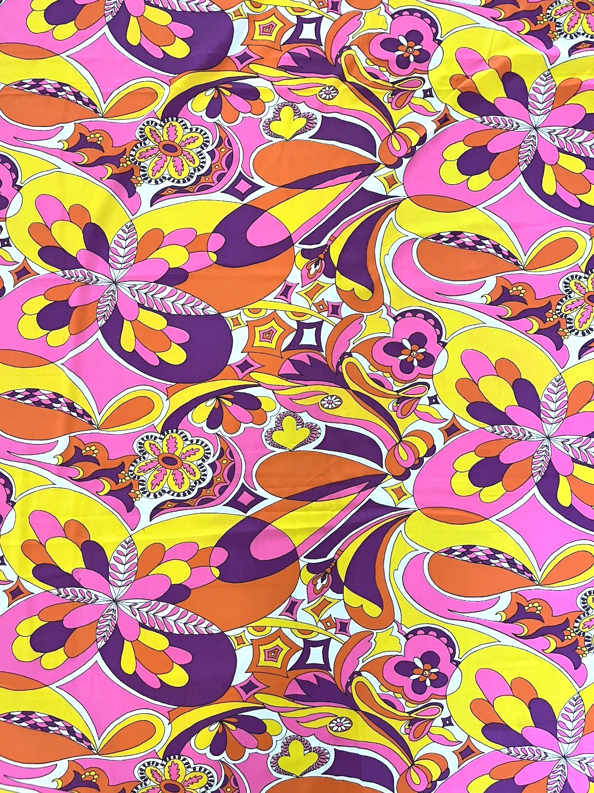 Vtg Psychedelic Fabric 2 yds Mod Groovy Neon 60s Bright Pink Orange Yellow 48″