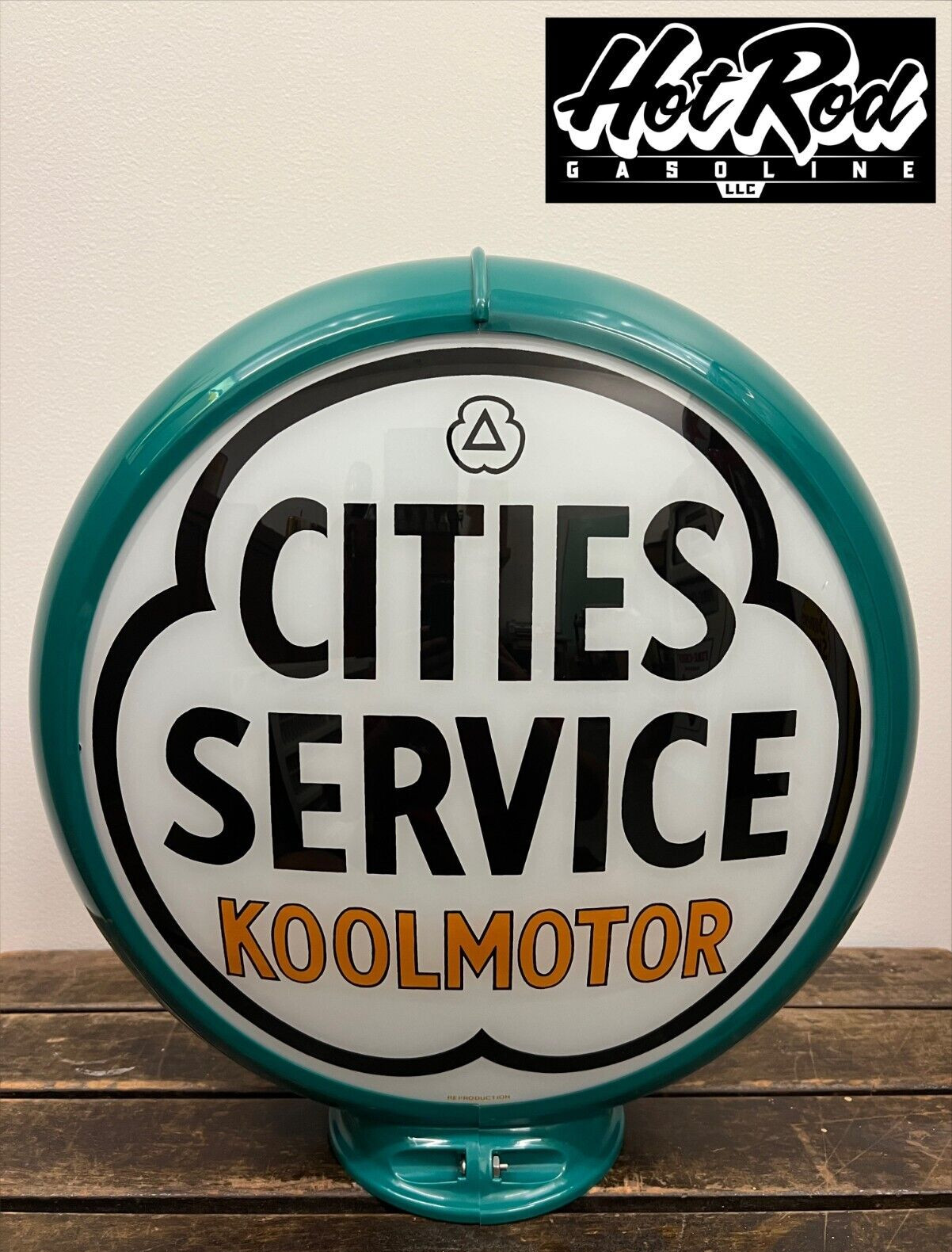 CITIES SERVICE Koolmotor Reproduction 13.5″ Gas Pump Globe – (Green Body)