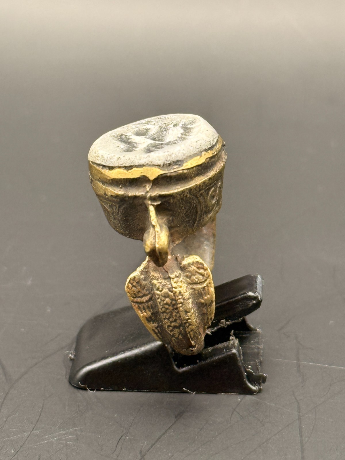 Rare Bronze Roman Ring Ancient Agate Stone Stunning Intaglio Ring Warrior Stamp