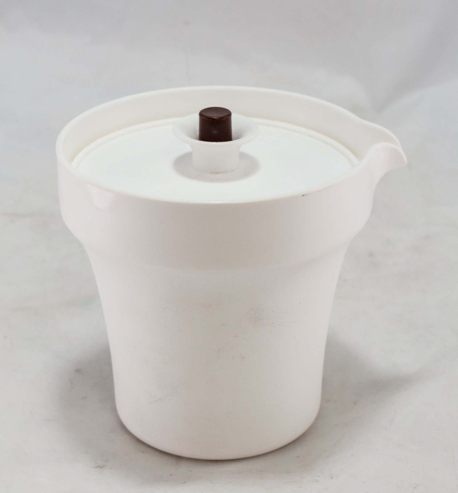 VTG Tupperware White Creamer Pitcher w/Brown Push-Button 1210-3