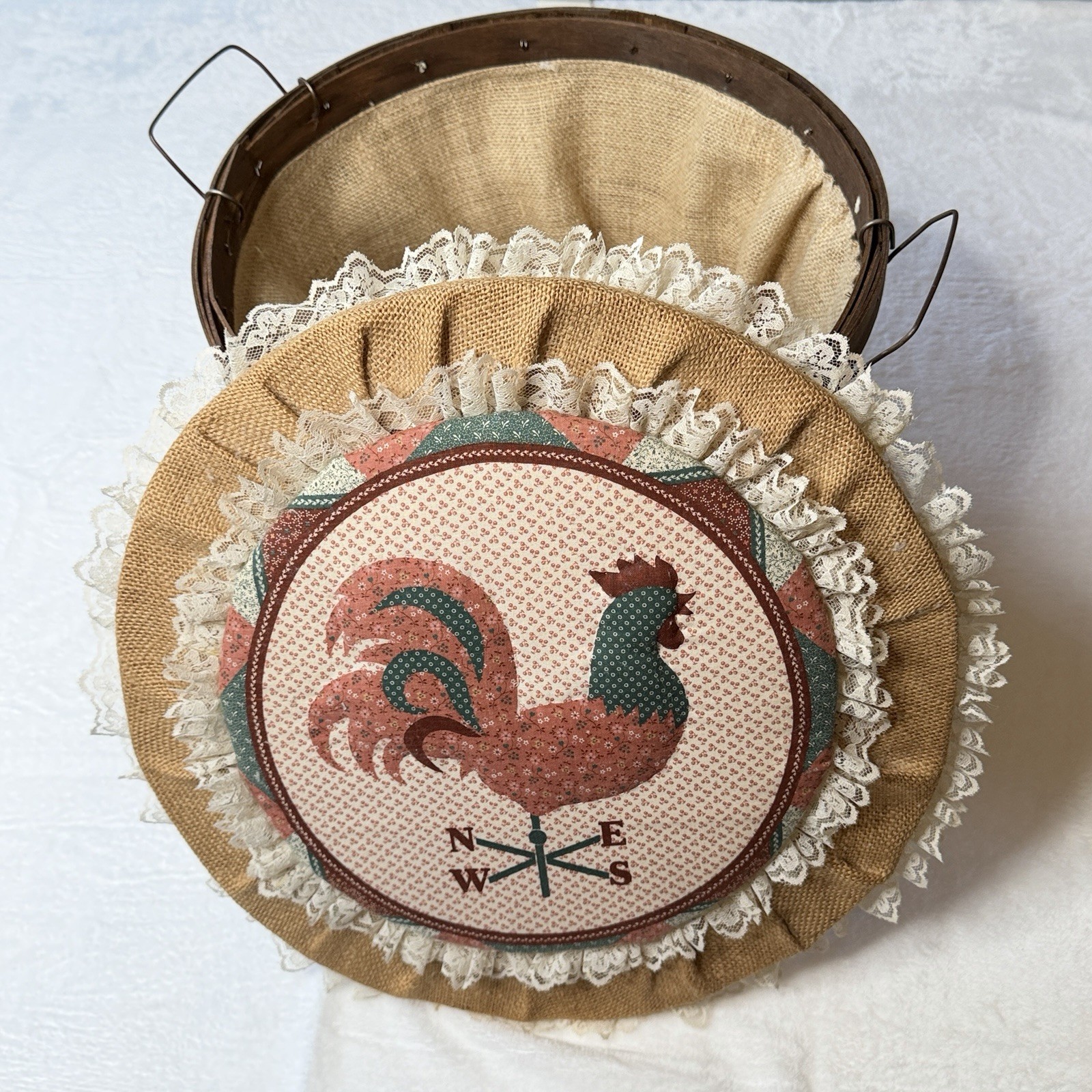 VTG Rooster Bushel Basket Burlap Lace Farmhouse Country Decor Storage 17” Granny