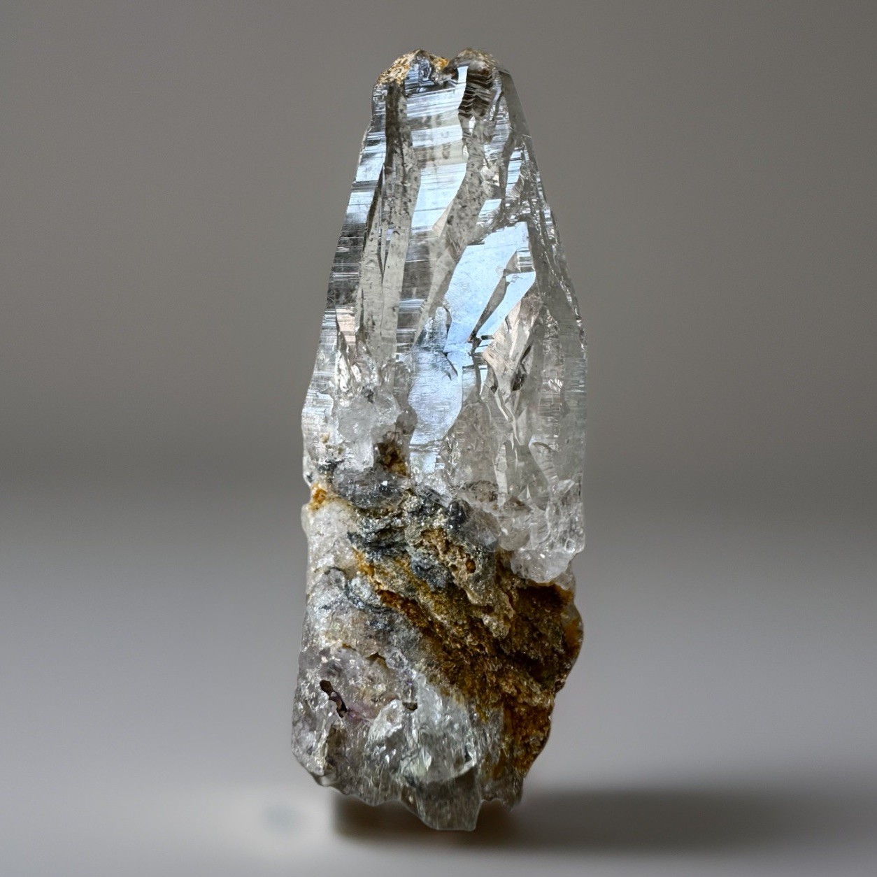 “Golden Phantom Ridge” Ganesh Himal Grey Phantom Quartz Matrix Himalayan Crystal