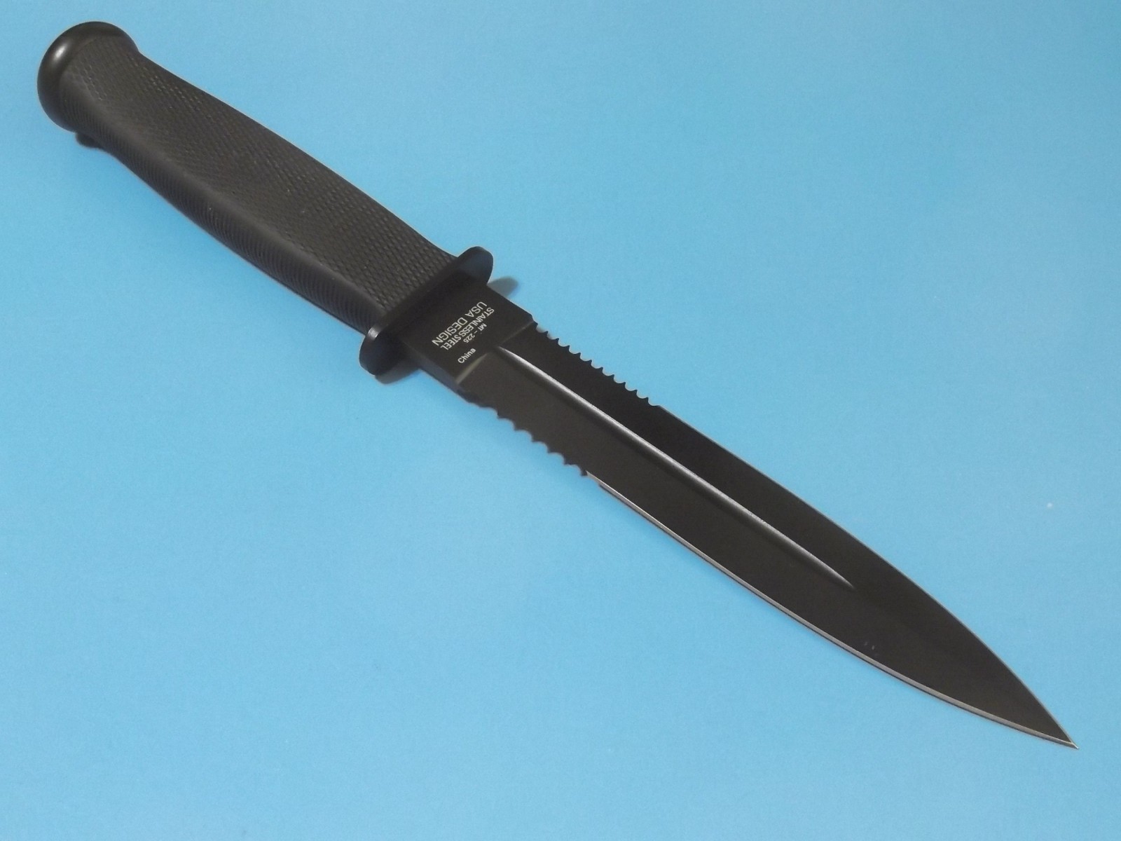 MTech MT225 Dagger Black finish double edge fixed blade knife 11 1/2″ overall