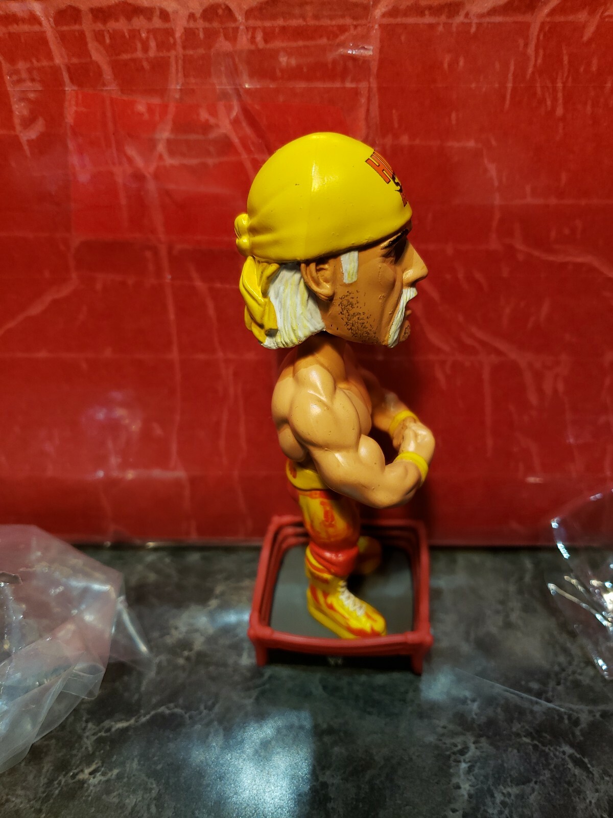 Hulk Hogan WWF WWE Mini Bobblehead