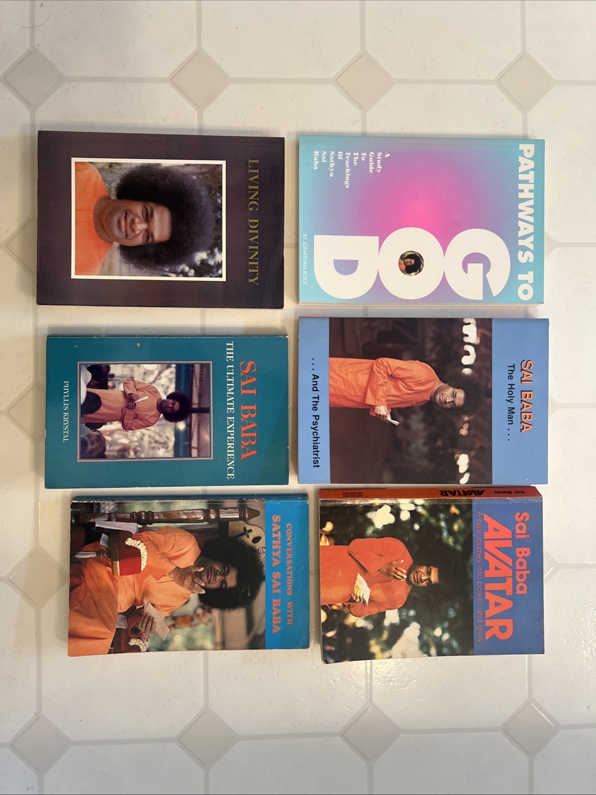 Lot Of 6 Sathya Sai Baba Paperback Books – Including Rare
