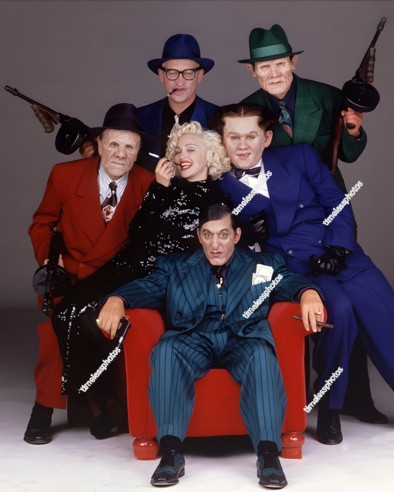 DICK TRACY VILLIANS CAST AL PACINO MADONNA HENRY SILVA WILLIAM 8″x10″ Photograph