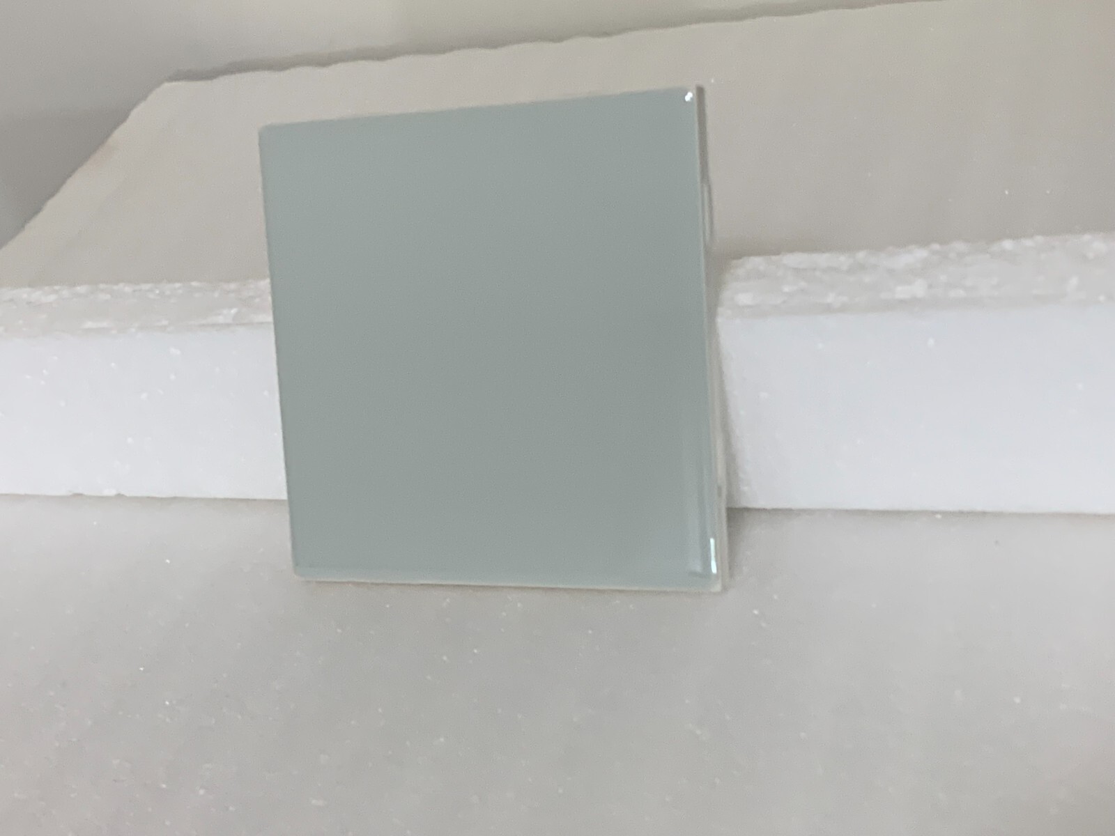 VINTAGE NEW DALTILE Ceramic 4 1/4″ X 4 1/4″ Green SAGE #0140 GLOSS *10*pcs