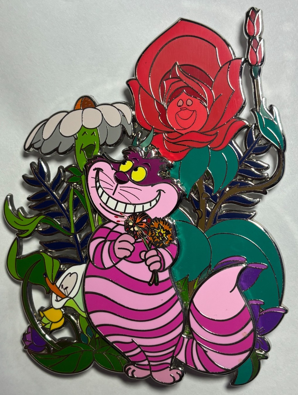 Fantasy Pin 4″ Floral Fantasy Cheshire Cat & Flowers from Alice in Wonderland