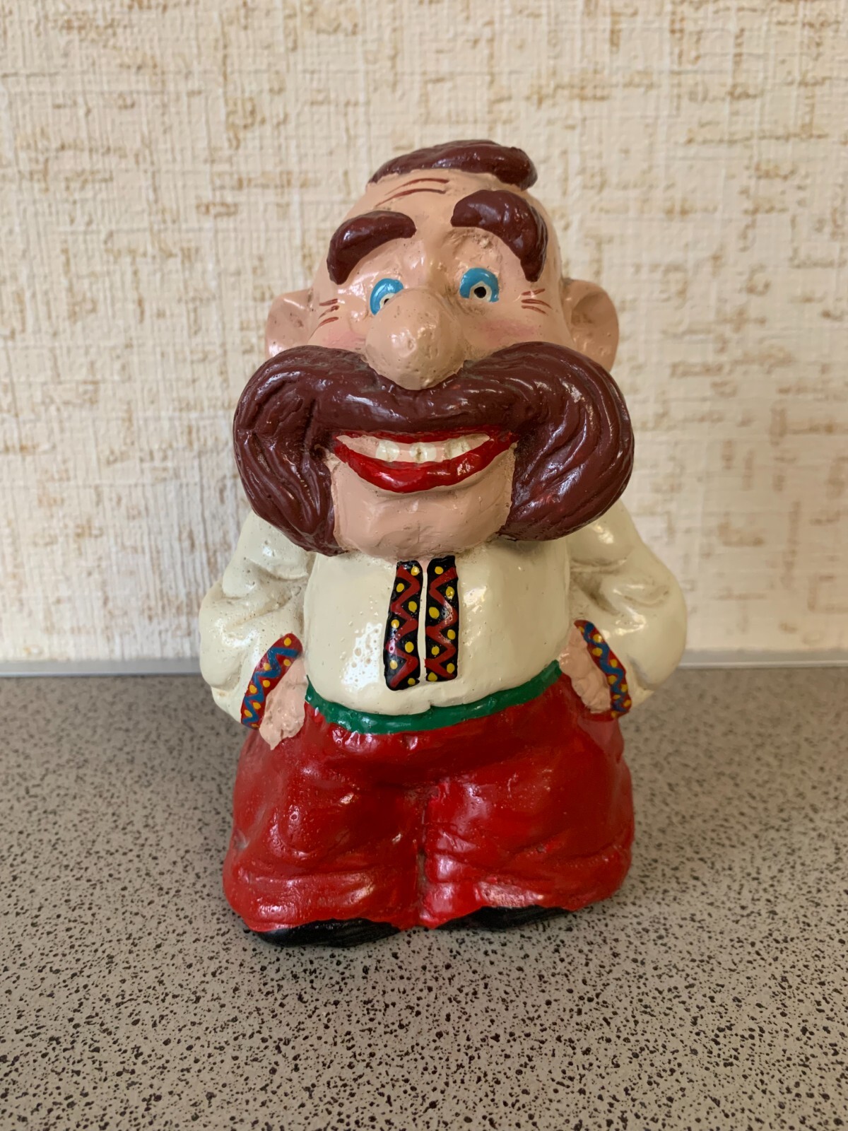 Vintage Soviet gypsum 16cm figurine About a smoker Cossack Fat Patsyuk