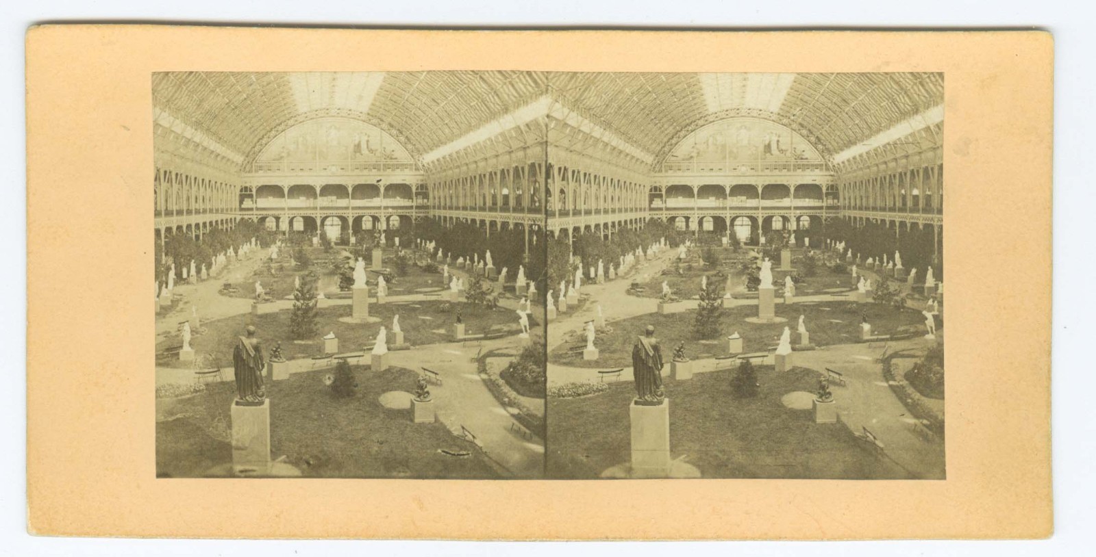 D1632~ LONDON CRYSTAL PALACE – Interior c.1855 Stereoview