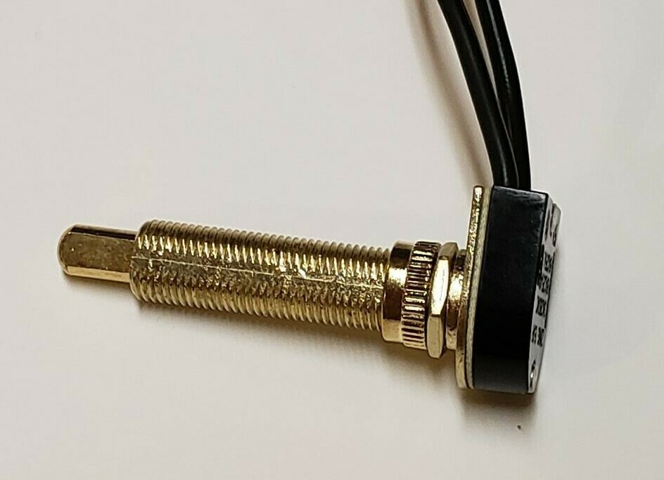 PUSH BUTTON ON-OFF BRASS PLATED CANOPY SWITCH SINGLE POLE 1 1/8″ SHANK NEW 791G