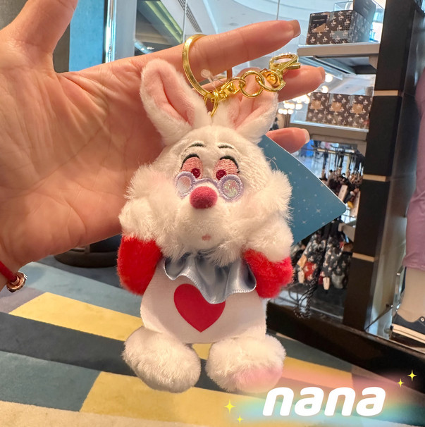 Genuine HK Disney 2026 Alice in Wonderland The White Rabbit Plush Keychain New