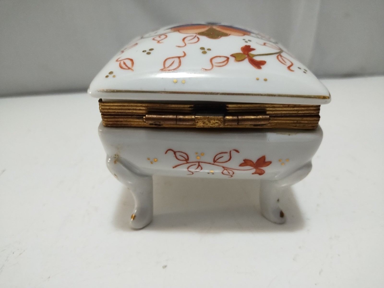 Four Legged Porcelain Hinged Square Trinket Box Floral Orange Whimsical Retro