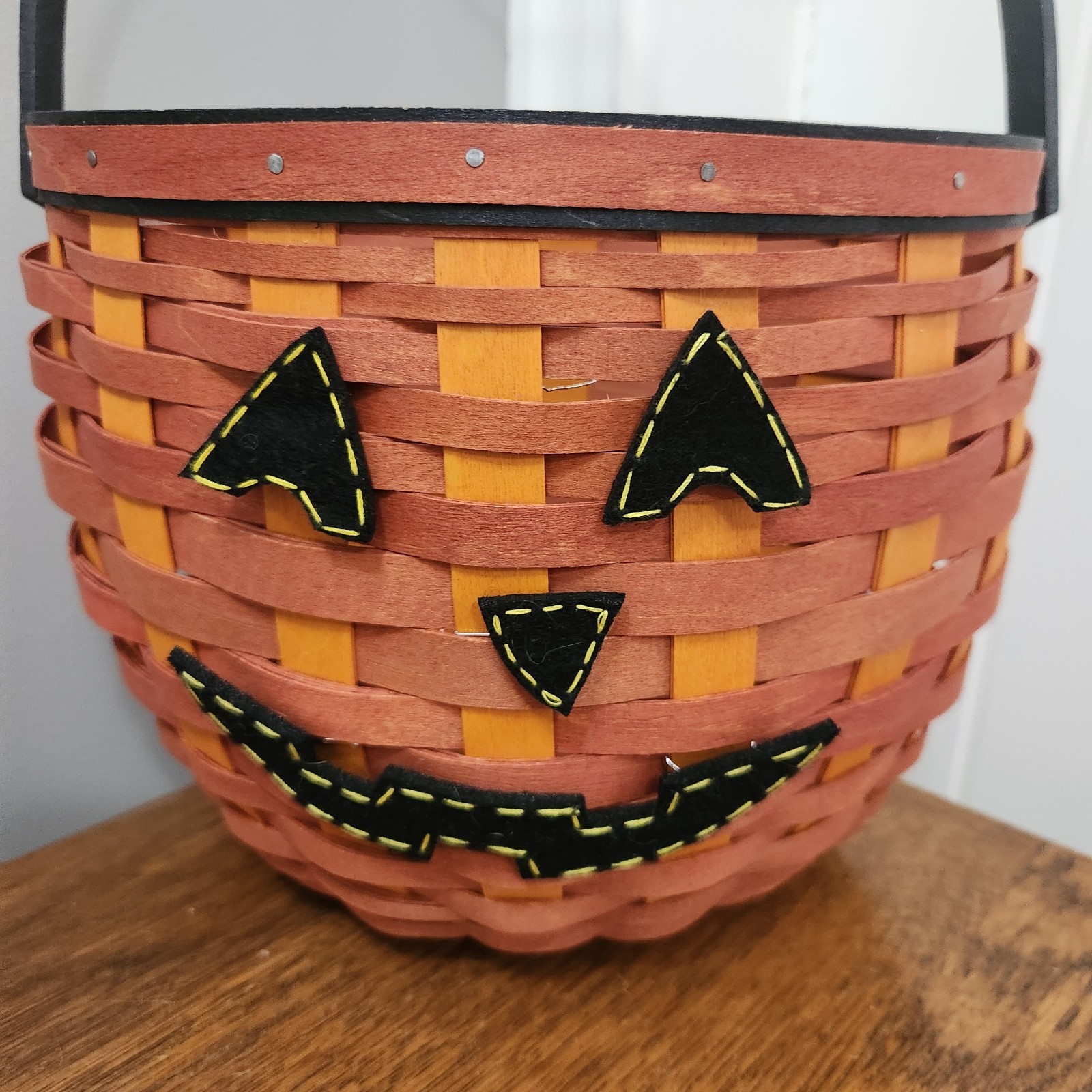Longaberger 2011 Jack-o-Lantern Halloween Door Hanging Basket w/ Felt Face RARE