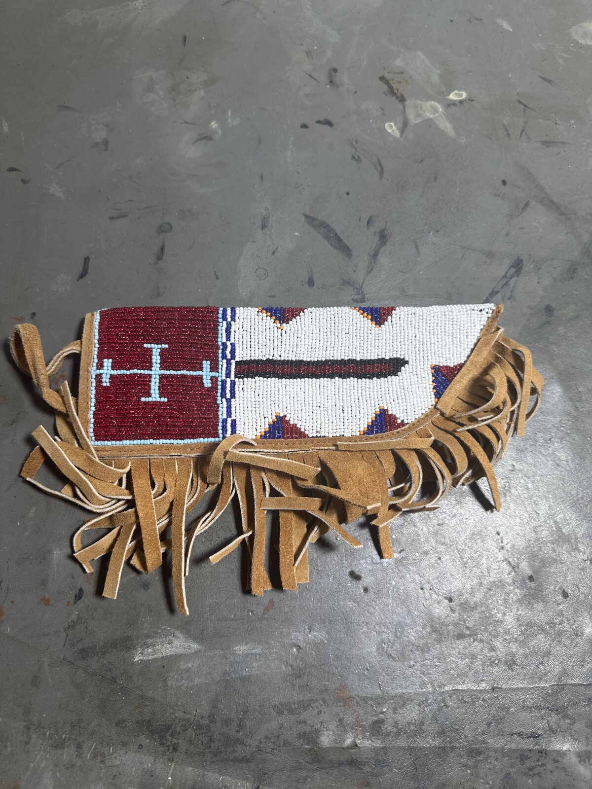 Beaded Suede Native Style Knife Sheath – Lakota Sioux Indian Design
