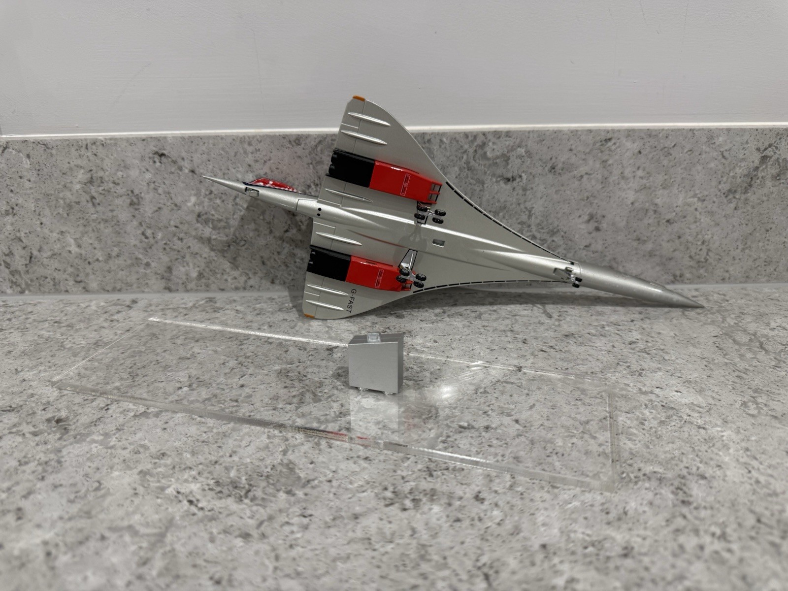 Concorde Model – Virgin Atlantic Airways (Reg: G-FAST) – 1:200 Scale – Mint/New