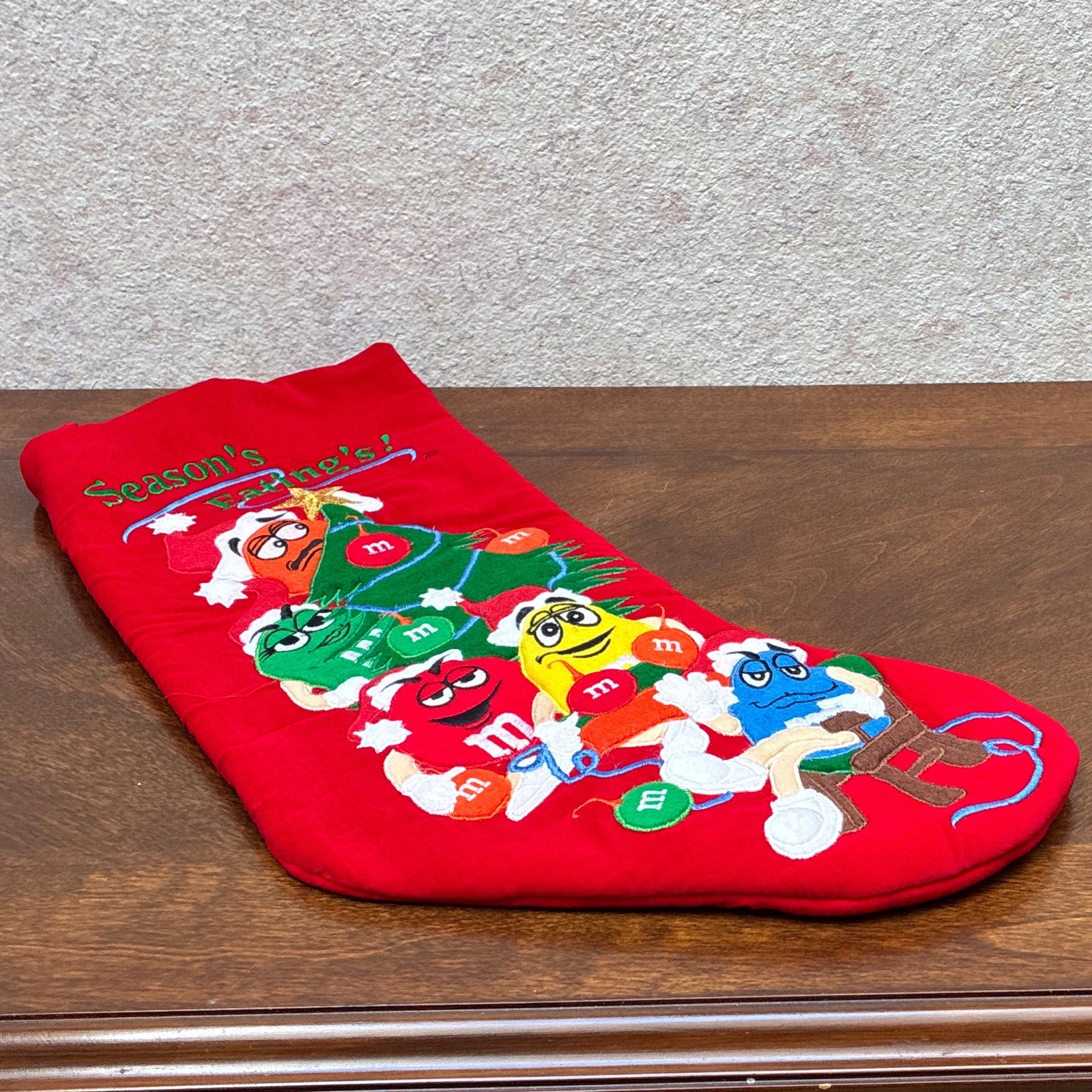 M&M’s Christmas Stocking Red Green Yellow Blue Orange White Candy & Nuts
