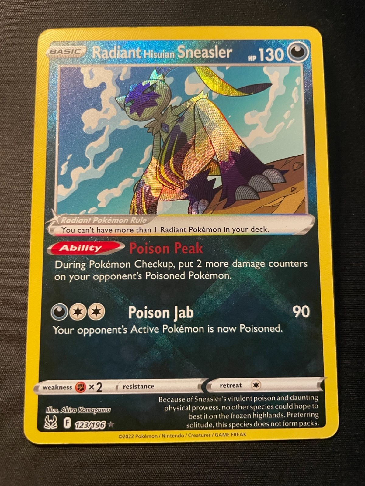 Radiant Hisuian Sneasler 123/196 Radiant Rare Lost Origin Pokemon Holo NM