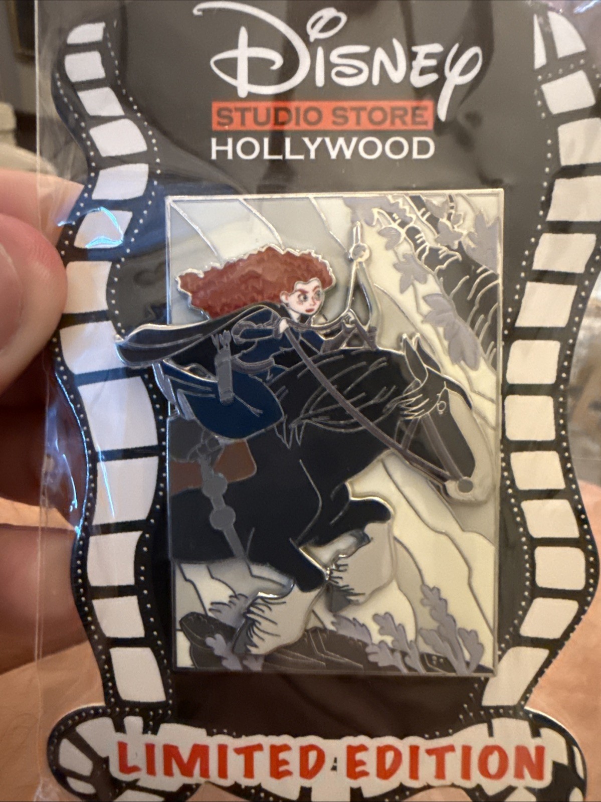 🏹 2019 Disney Heroines Fight Back Merida Brave Pin D23 Expo DSSH DSF LE 300 Pin