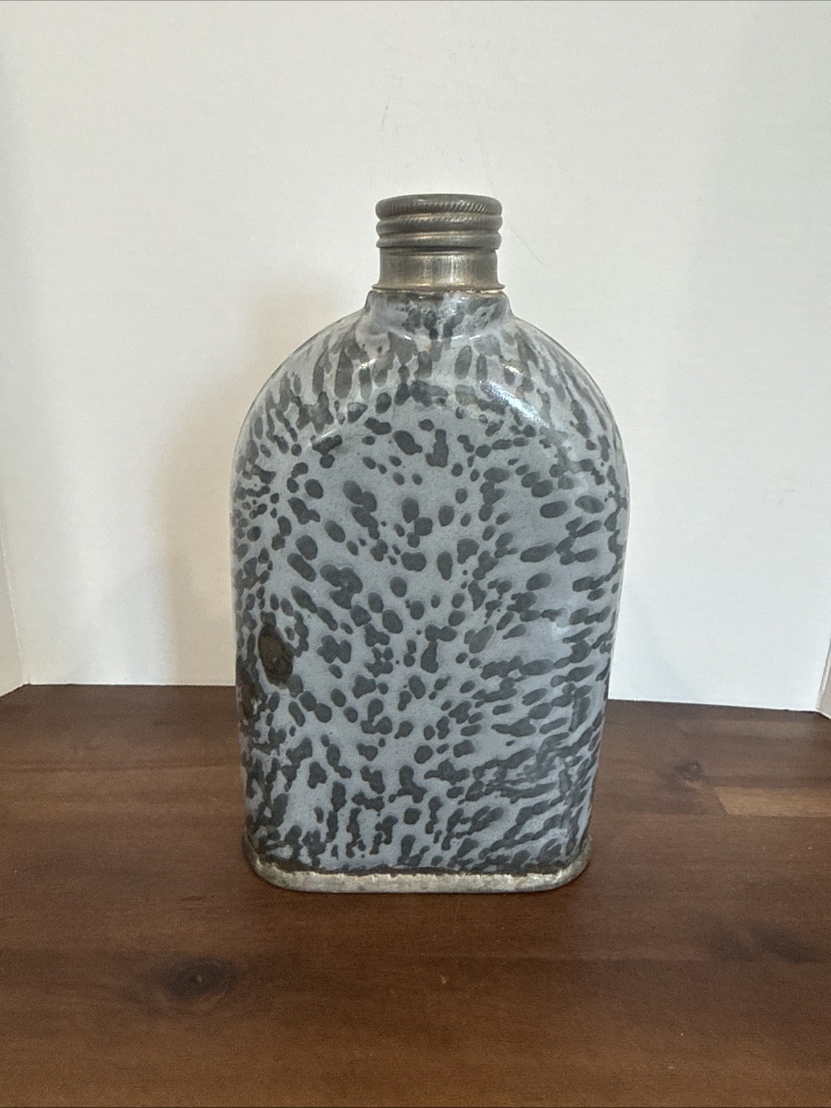 Antique Enamelware Flask Gray Graniteware 18 Fluid Ounce