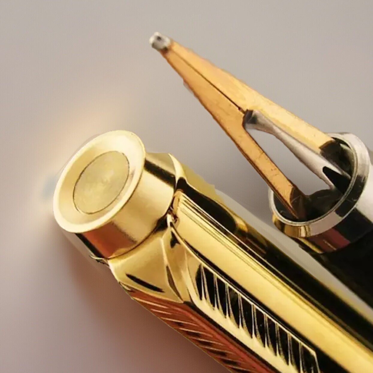 Parker 180 Imperial Fountain Pen ~ 14K F-XF-Med Nib ~ New Old Stock ~ Converter