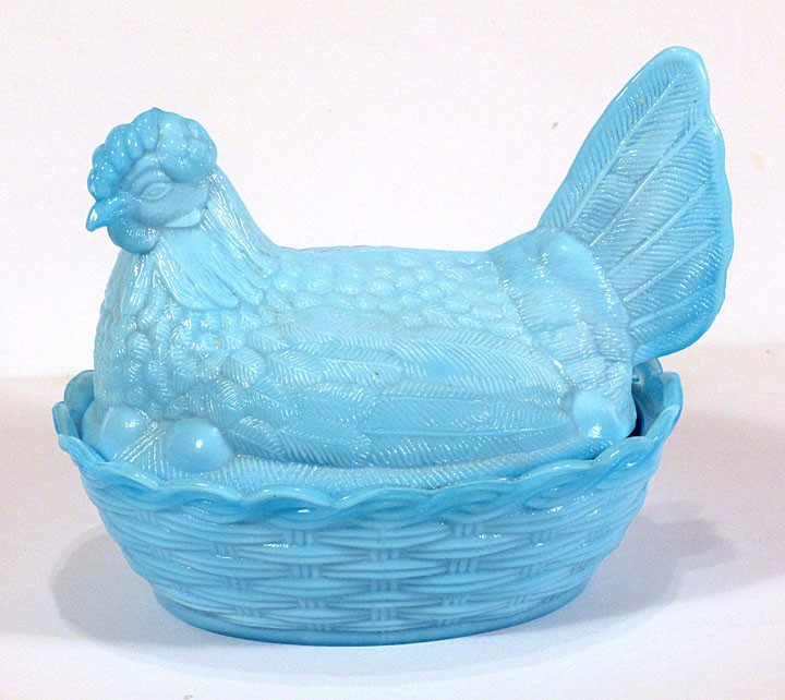 Mid 20th Century Vintage HEN ON NEST Blue Slag Milk Glass WESTMORELAND LG WRIGHT