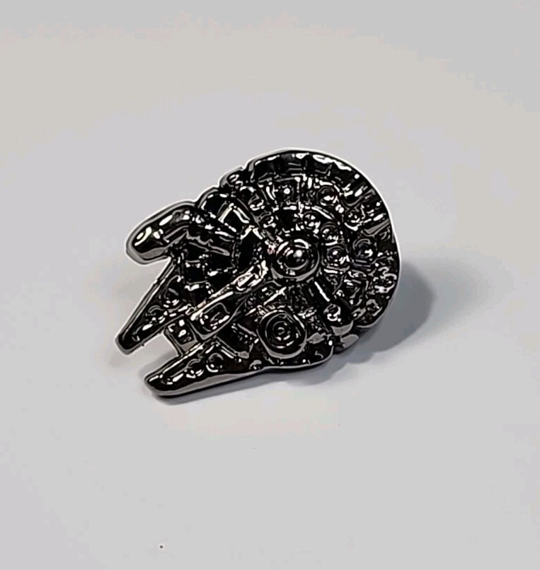 Millennium Falcon Lapel Pin Silver Color Metal Star Wars