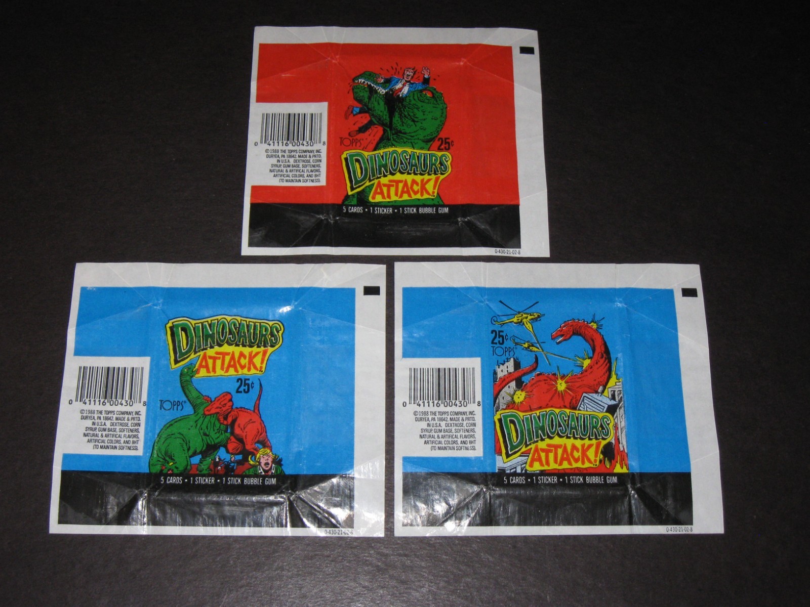 DINOSAURS ATTACK © 1988 Topps Original Card Wax Wrappers (Set of 3)