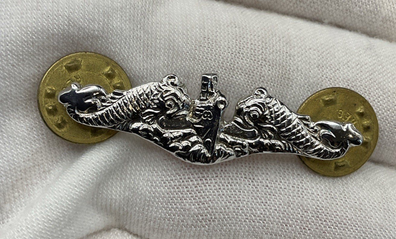 NS Meyer Inc New York Sterling Silver Submarine Dolphins Navy Insignia Badge Pin