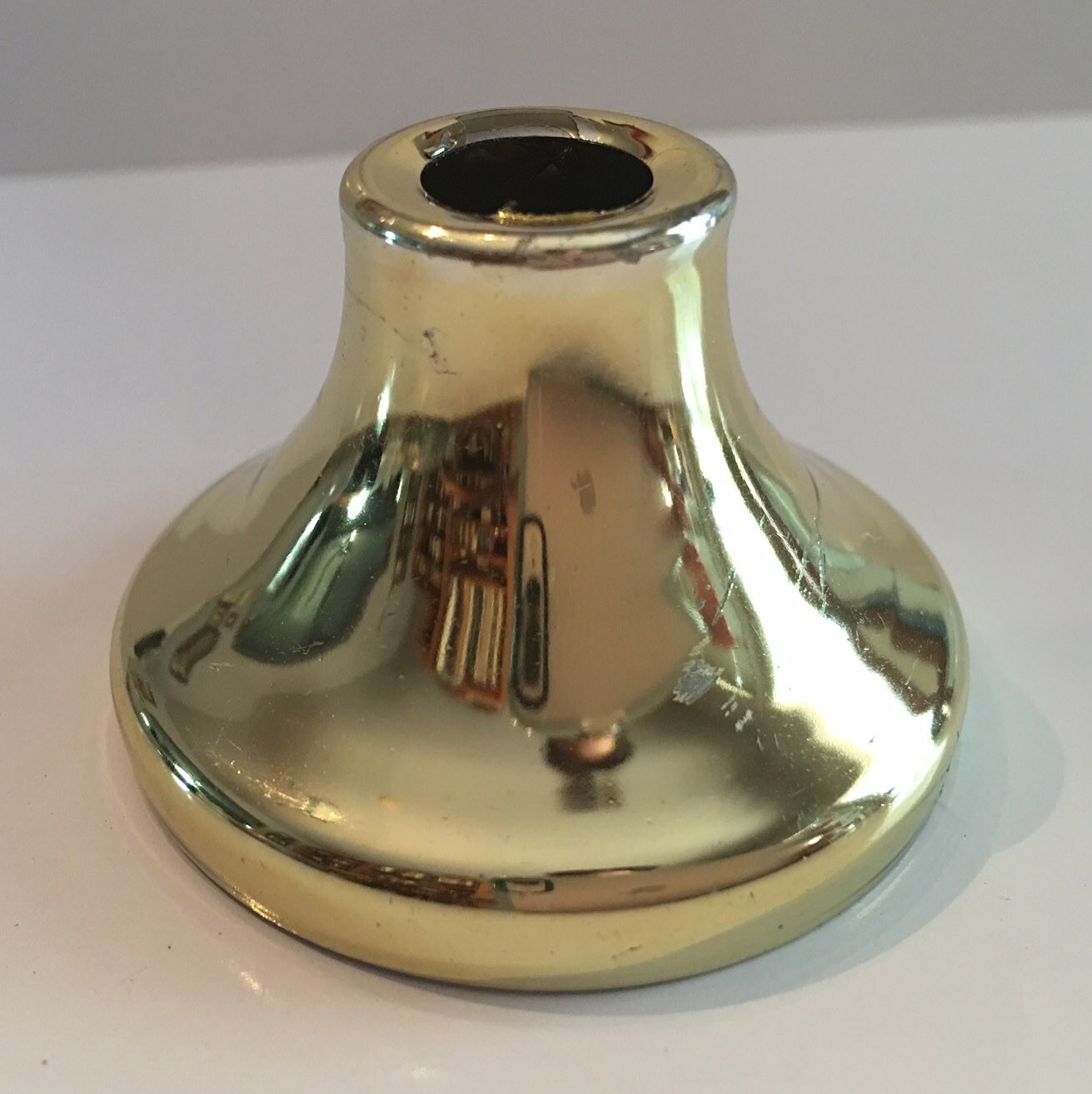 NEW: 1-1/4″ tall BRASS Plated Steel NECK CUP BREAK SLIPS 1/8IPS (3/8″) LAMP PART