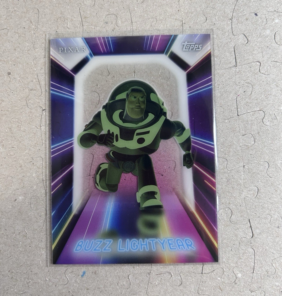 Topps Disney Neon 2026 Buzz Lightyear Illuminated Neon Lights Insert #NPL-5