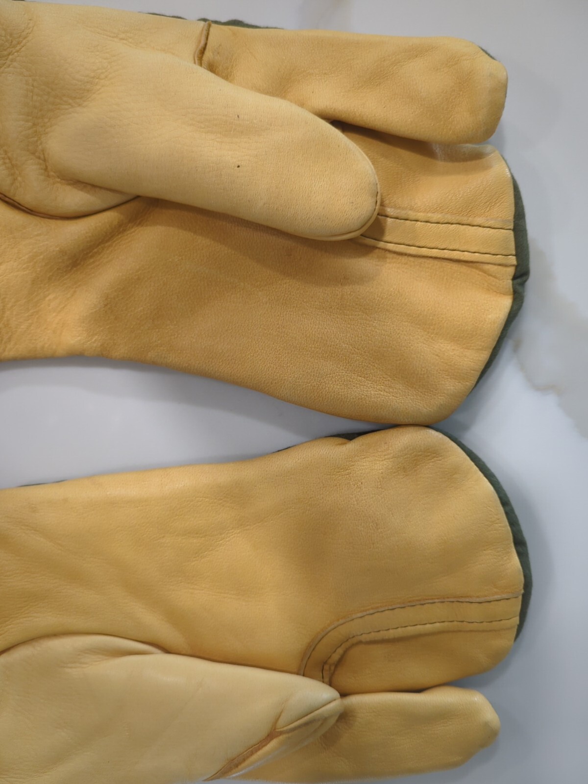 Mitten Shells Cold Weather Trigger Finger M-1965 & Propper SIZE MEDIUM 4 PAIRS