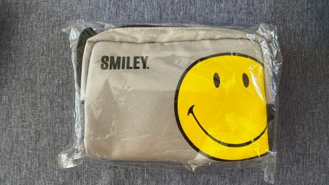 STARLUX Airlines x Smiley Premium Economy Amenity Kits NEW Sale Benefits Charity