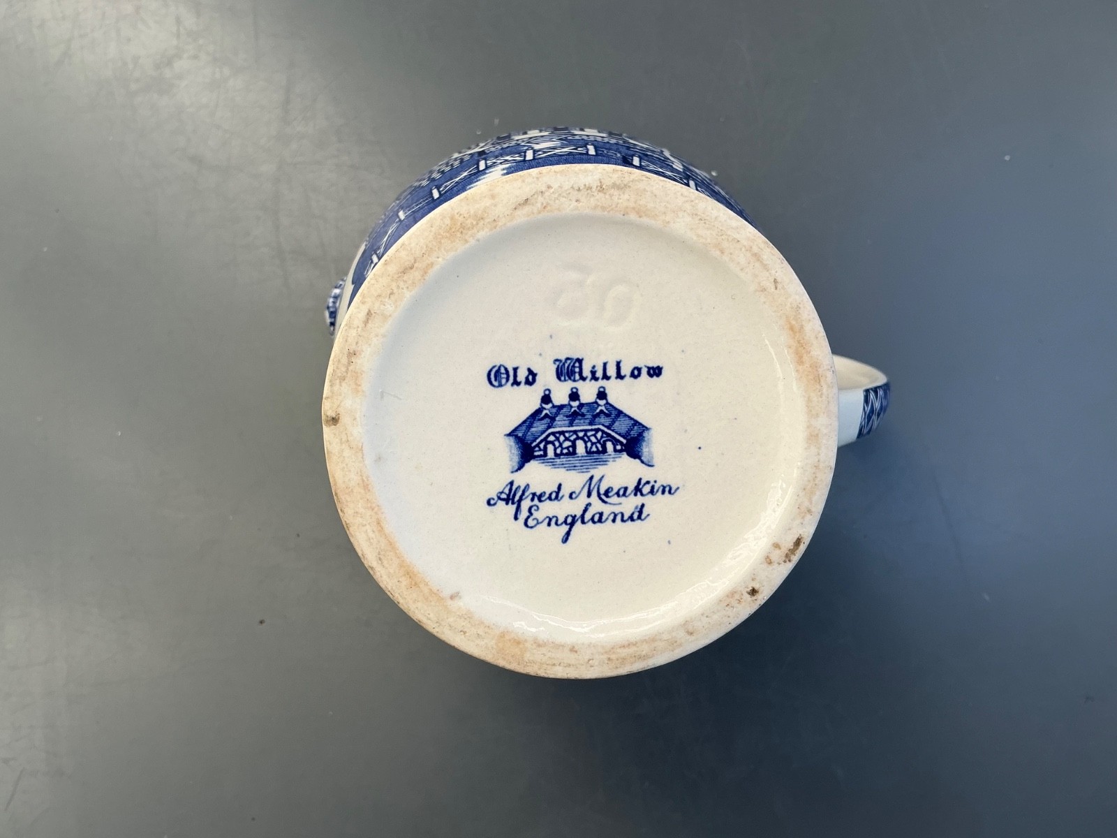 Vintage Alfred Meakin Old Willow Pattern Jug about 16cm tall