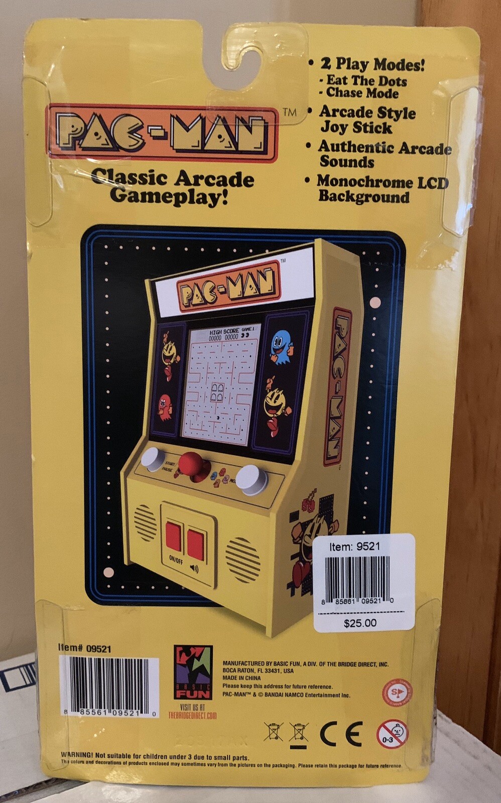 Pac-Man Classic Arcade Handheld Portable Game *NIB* Bandai Namco Entertainment
