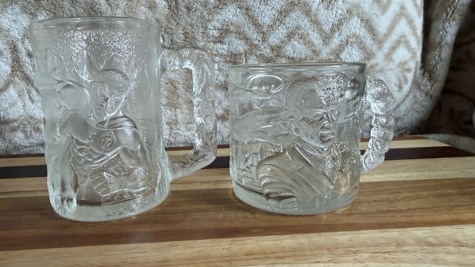 Vintage 1995 McDonald’s Batman Forever Robin and Two-Face 3D Glass Mugs