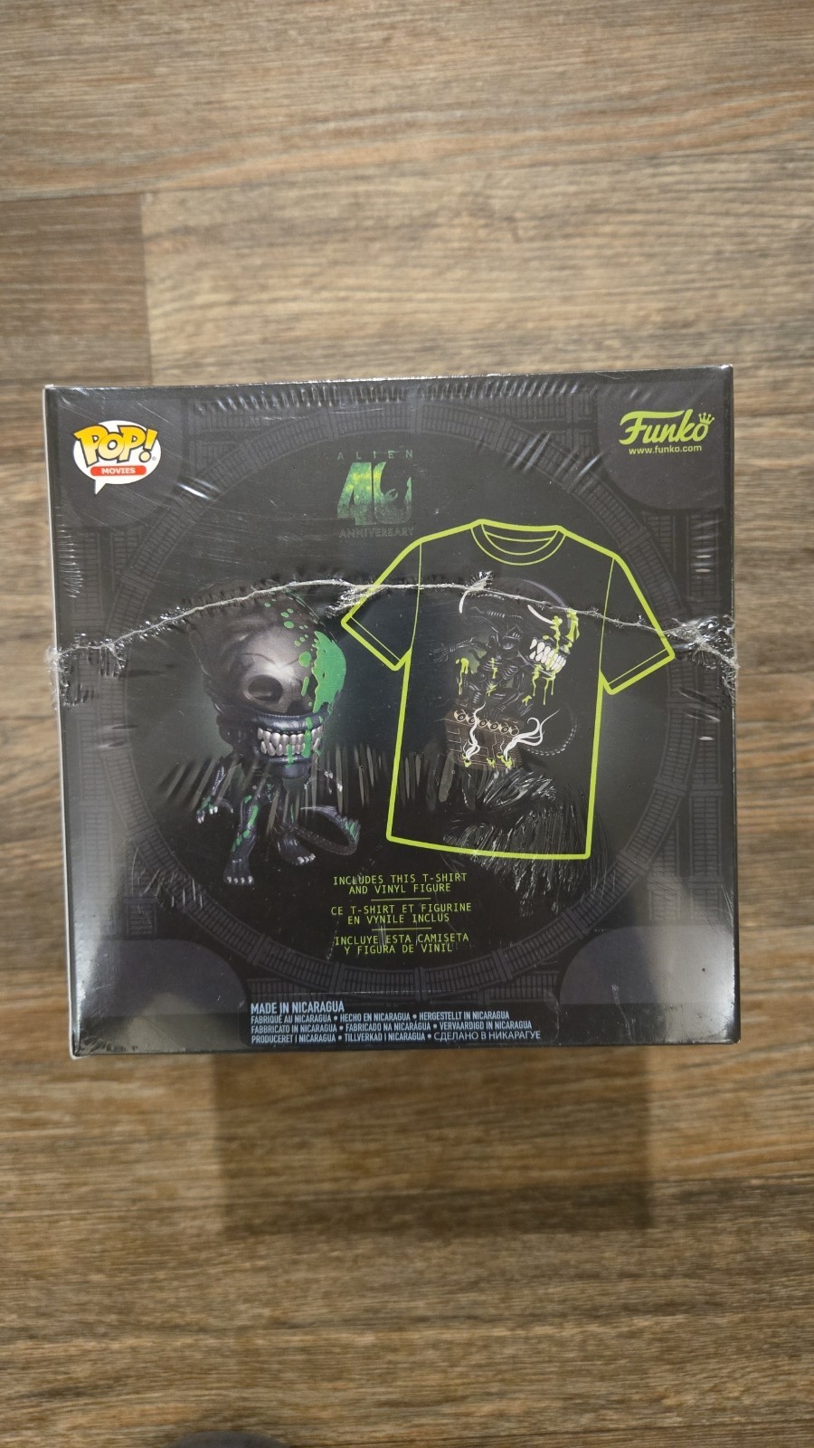 Funko Target Exclusive Alien 40th Anniversary Pop! & T-Shirt Set