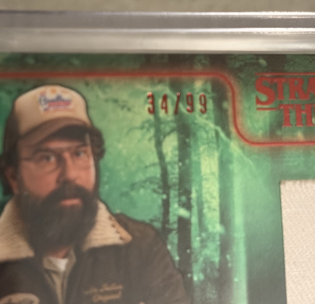 2025 Topps Stranger Things Brett Gelman as Murray Red Costume Relic /99