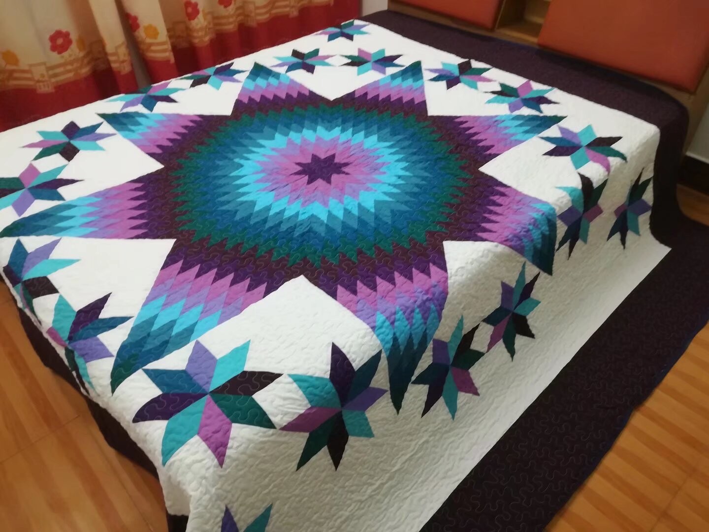 King Size Machine Pieced And quilted Patchwork Quilt#168A
