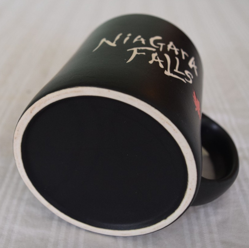 Rare Niagara Falls Canada Red Maple Leaf Souvenir Mug Black Red Embossed B13