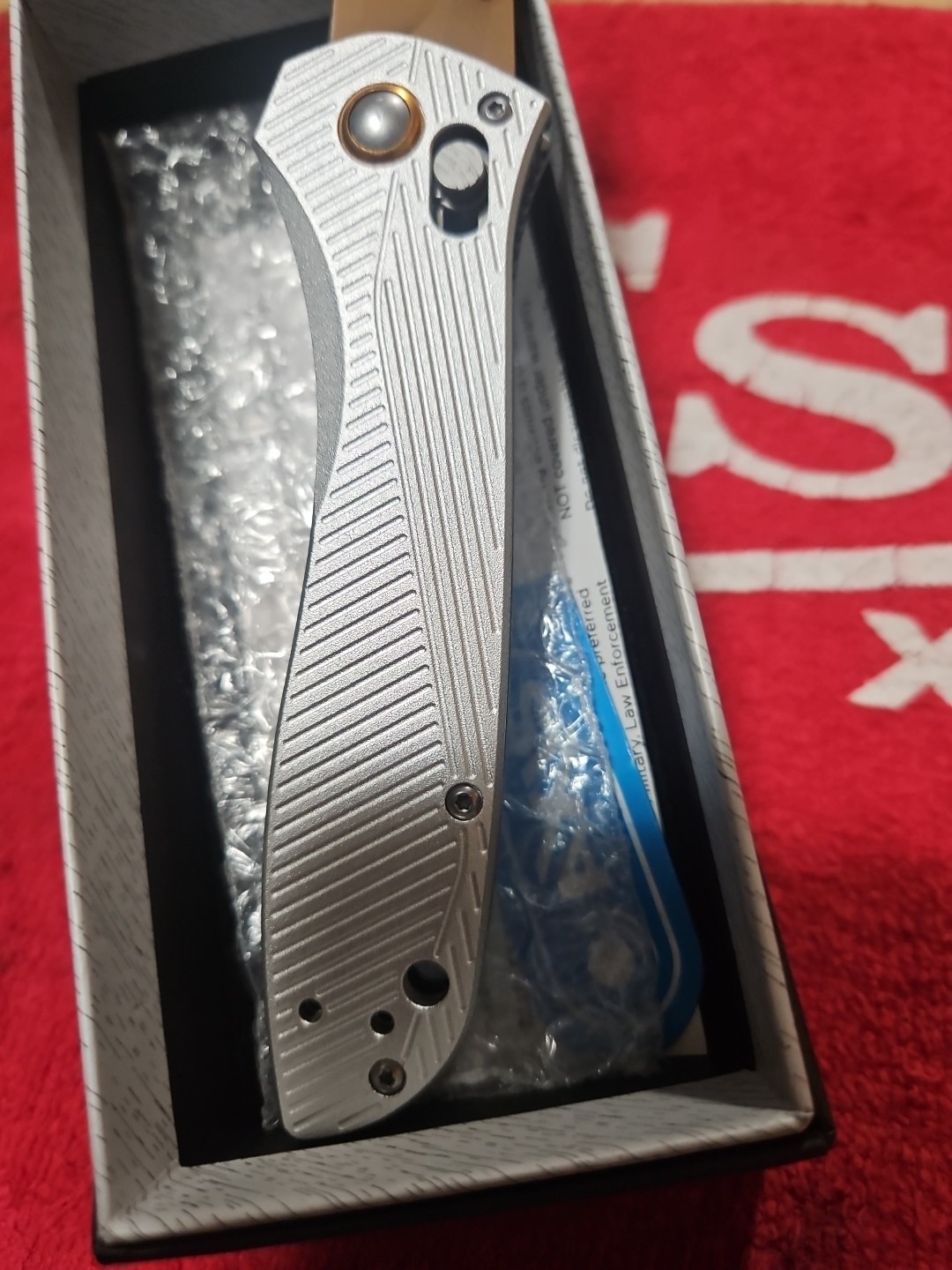 EDC AXIS KNIFE * 710 SILVER SEVEN TEN* READ DESCRIPTION