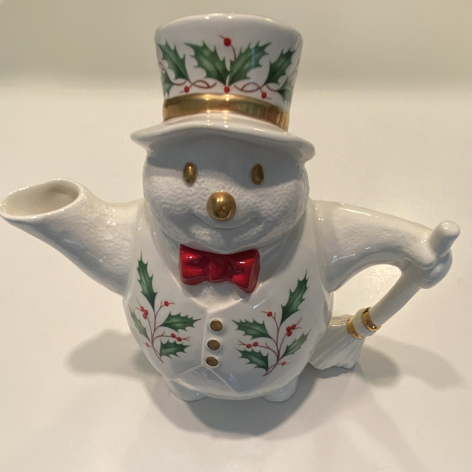 Lenox Holiday Snowman Porcelain Teapot 10 oz Holly Pattern w/ Lid 1998