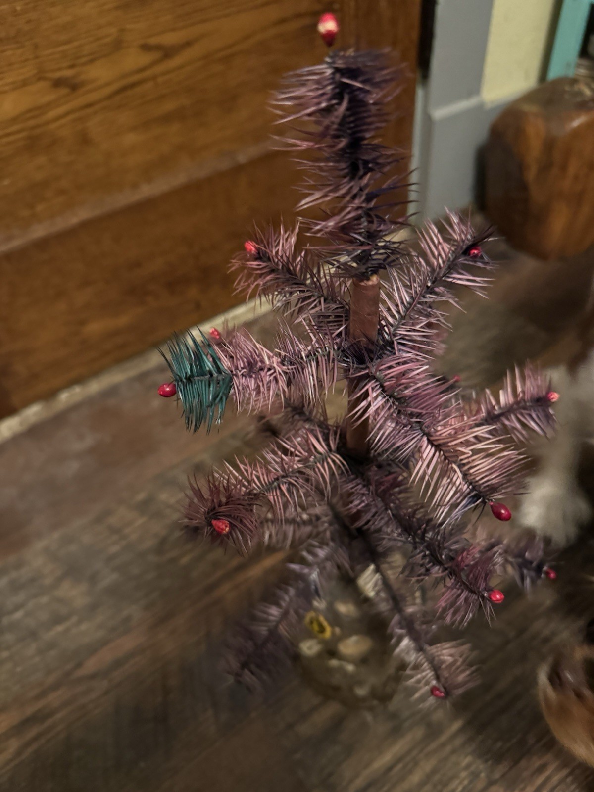 Vintage Feather Tree 22” With Base