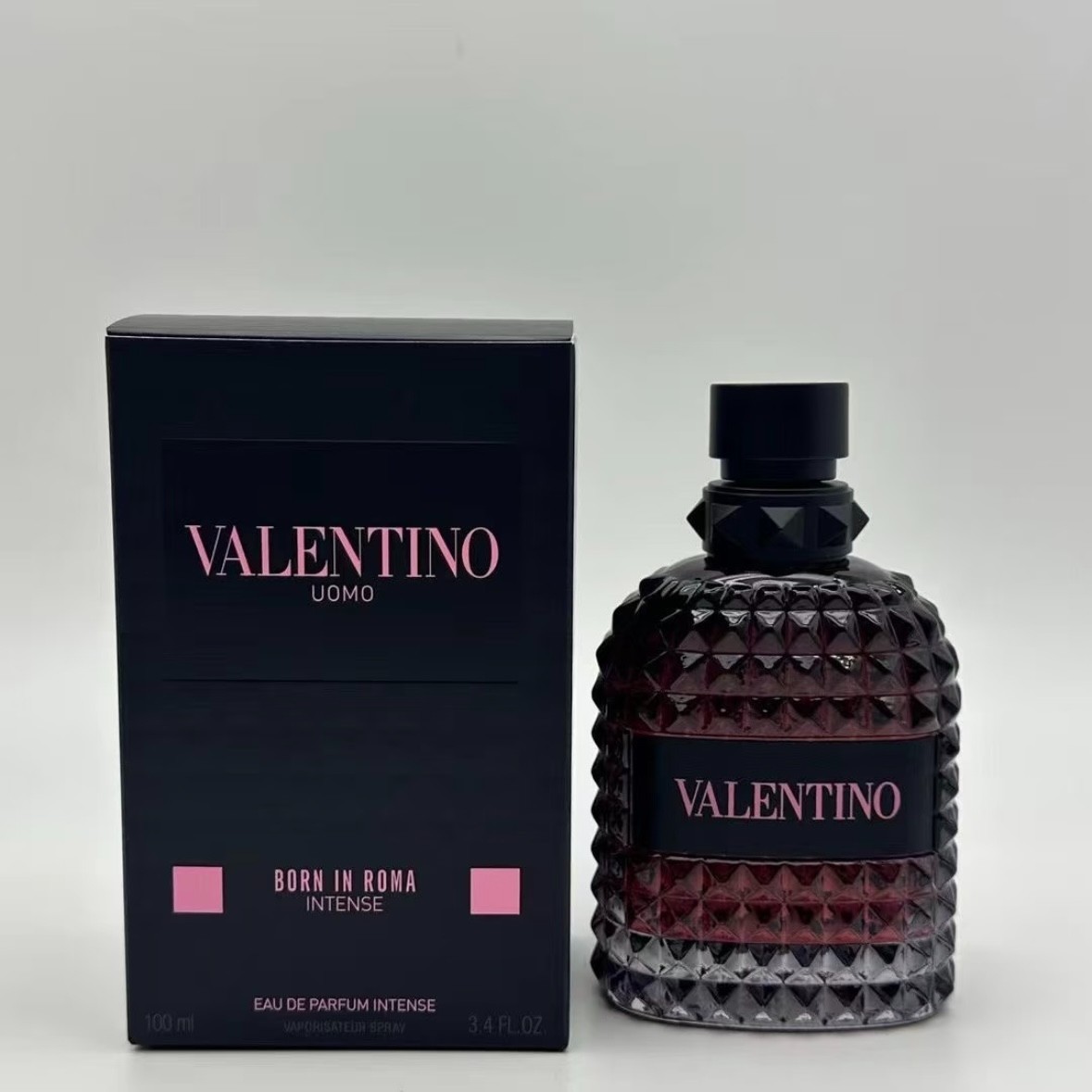 New with box Uomo Born In Roma Intense for Men – 3.4oz EDP Spray 3-7 Day deliver