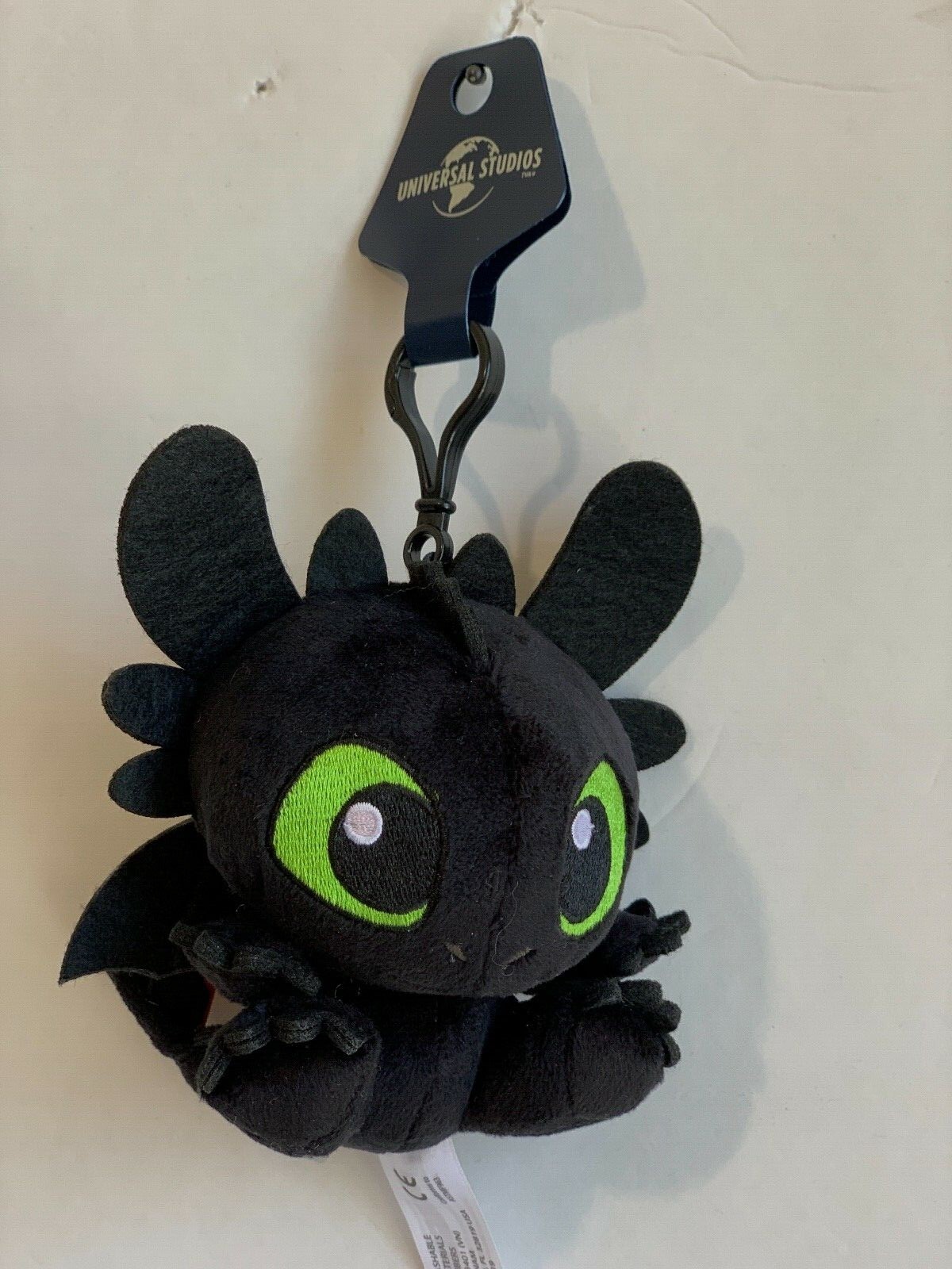 Universal Studios Exclusive How To Train Your Dragon Toothless 4″ Plush Keychain