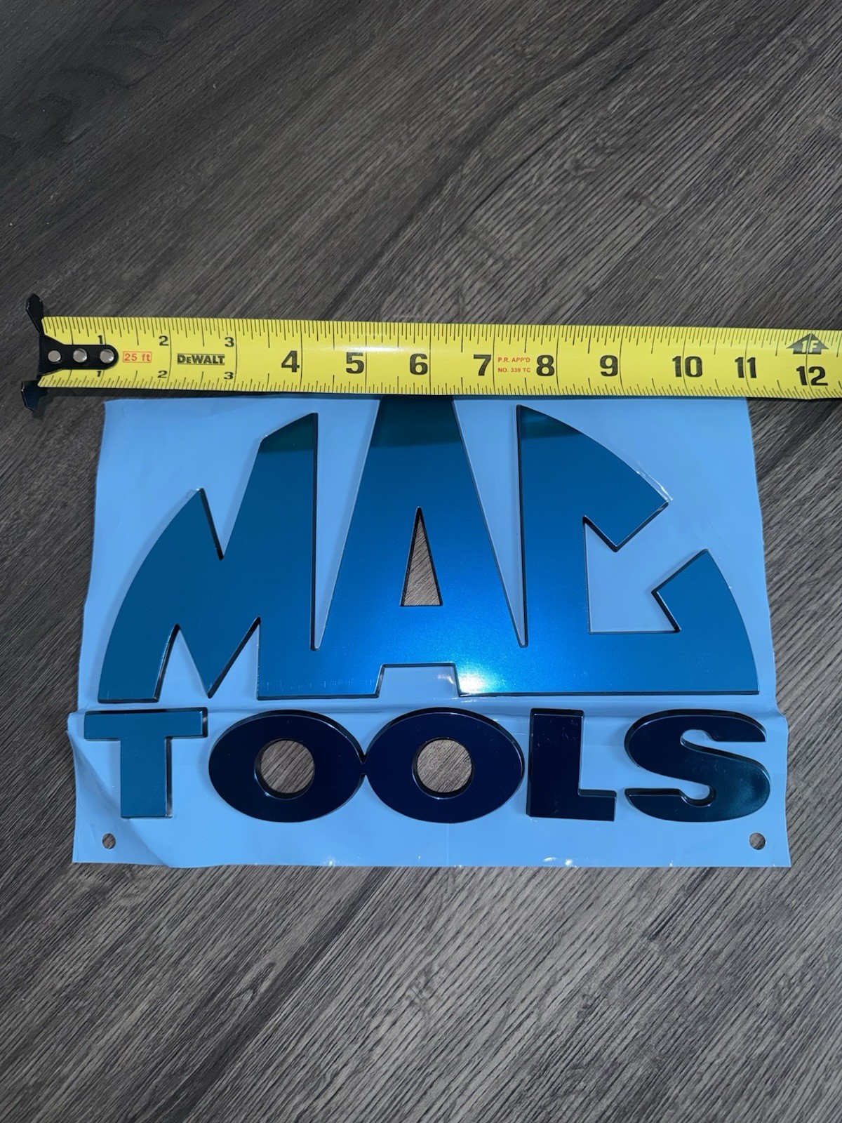 MAC TOOLS BOX EMBLEM REPLACEMENT EXTRA LARGE (10×8) INCH BLUE CROME FINISH