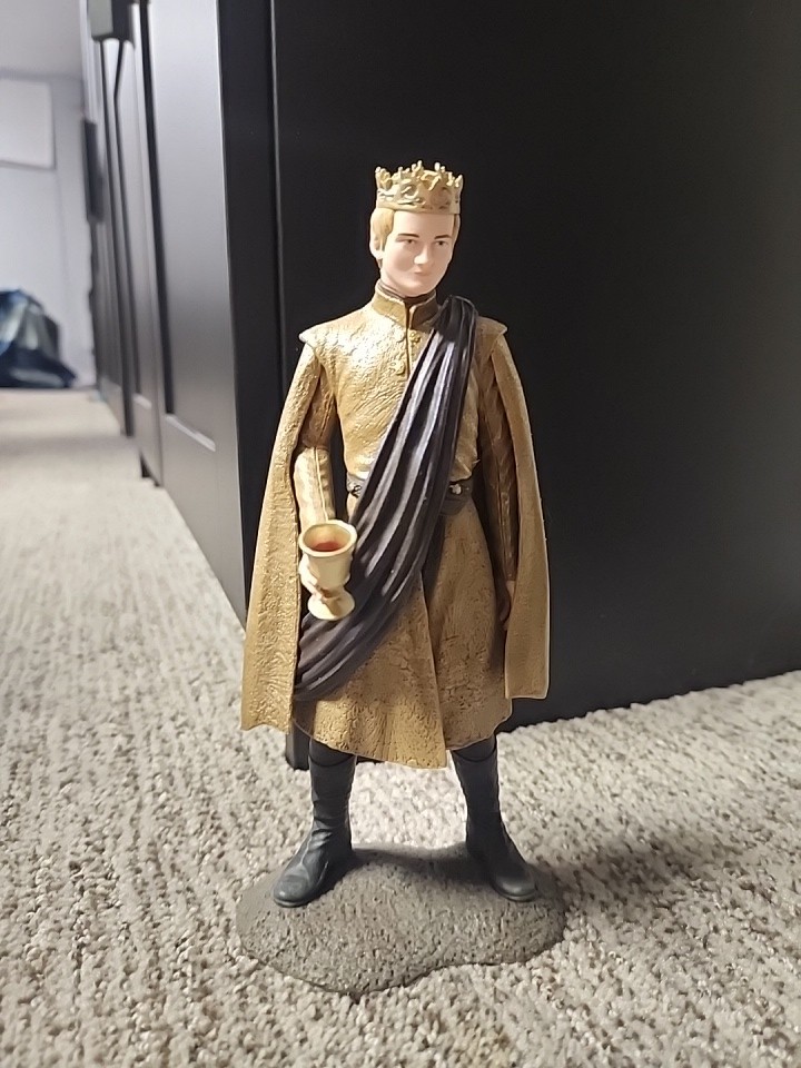 Dark Horse Deluxe Game of Thrones Joffrey Baratheon Figure w/ Base Crown 1507LG