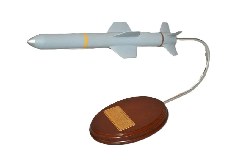 USN McDonnel Douglas AGM-84 Harpoon Anti Ship Missile Replica Desk 1/15 SC Model