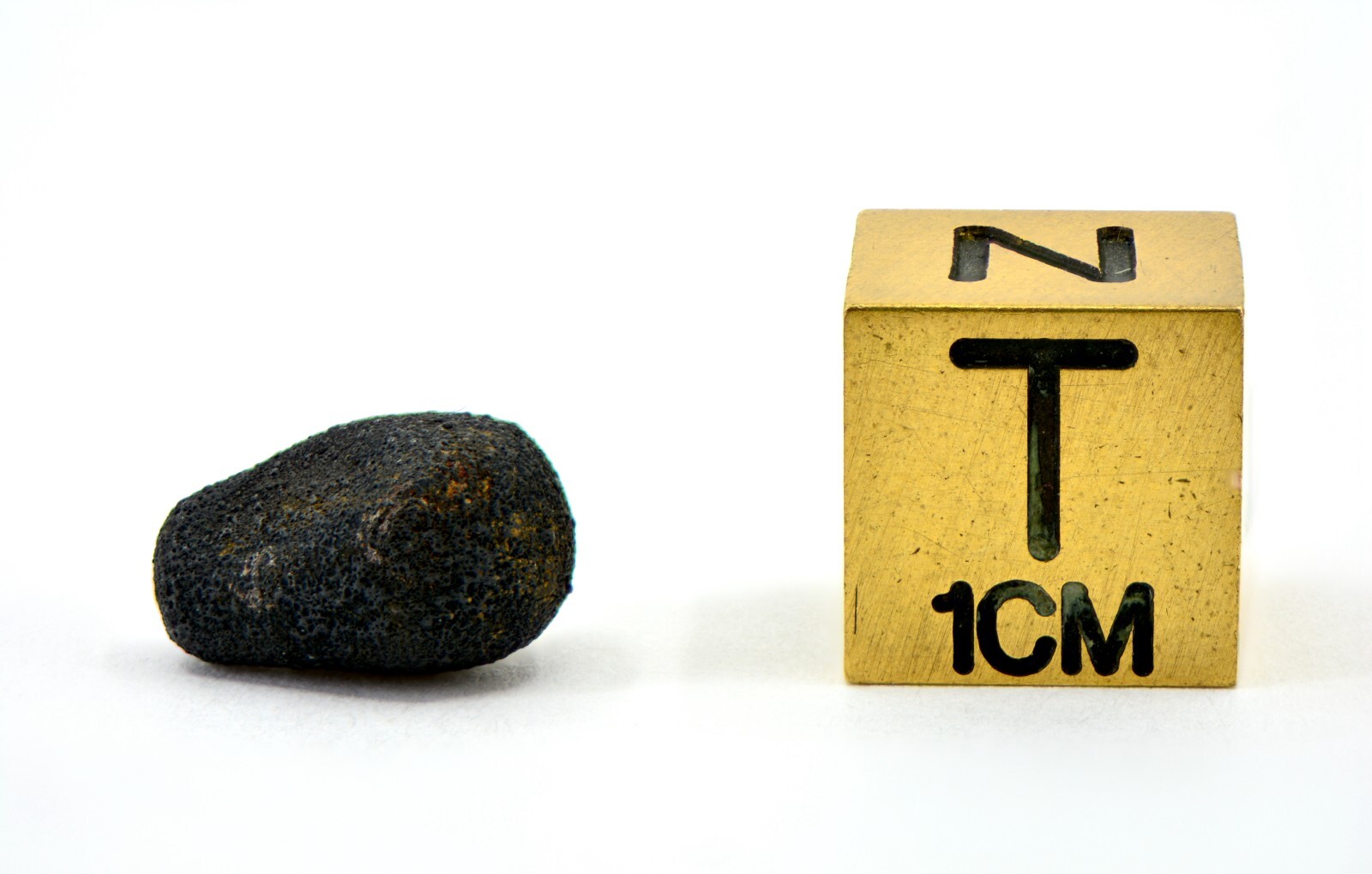 0.58g AGUAS ZARCAS Meteorite I Carbonaceous Chondrite CM2 – TOP METEORITE
