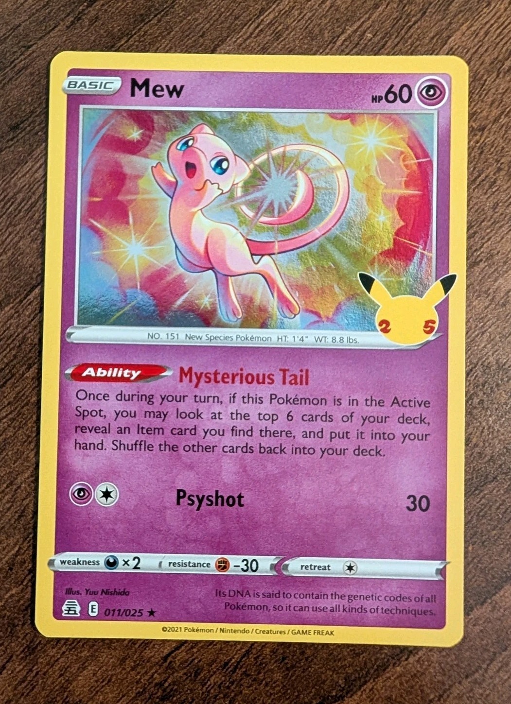 Mew 011/025 Celebrations 25th Anniversary Card Pokémon TCG Near Mint